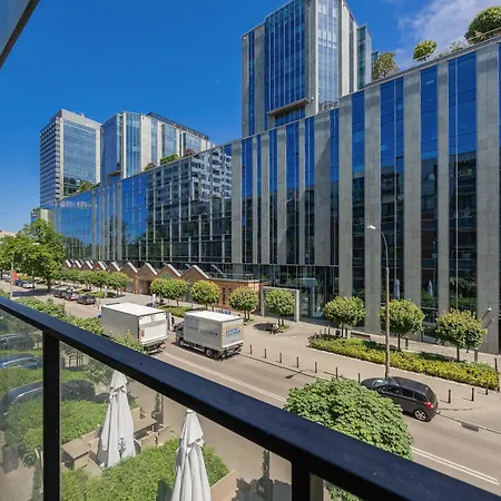 Modern With Balcony And Parking In Centrum By Renters Lejlighed