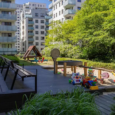 Modern With Balcony And Parking In Centrum By Renters Lejlighed
